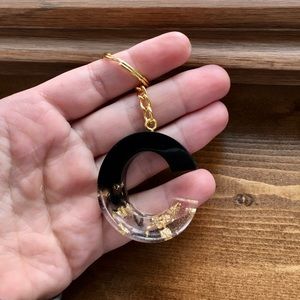 🖤Handmade Resin C Keychain🖤